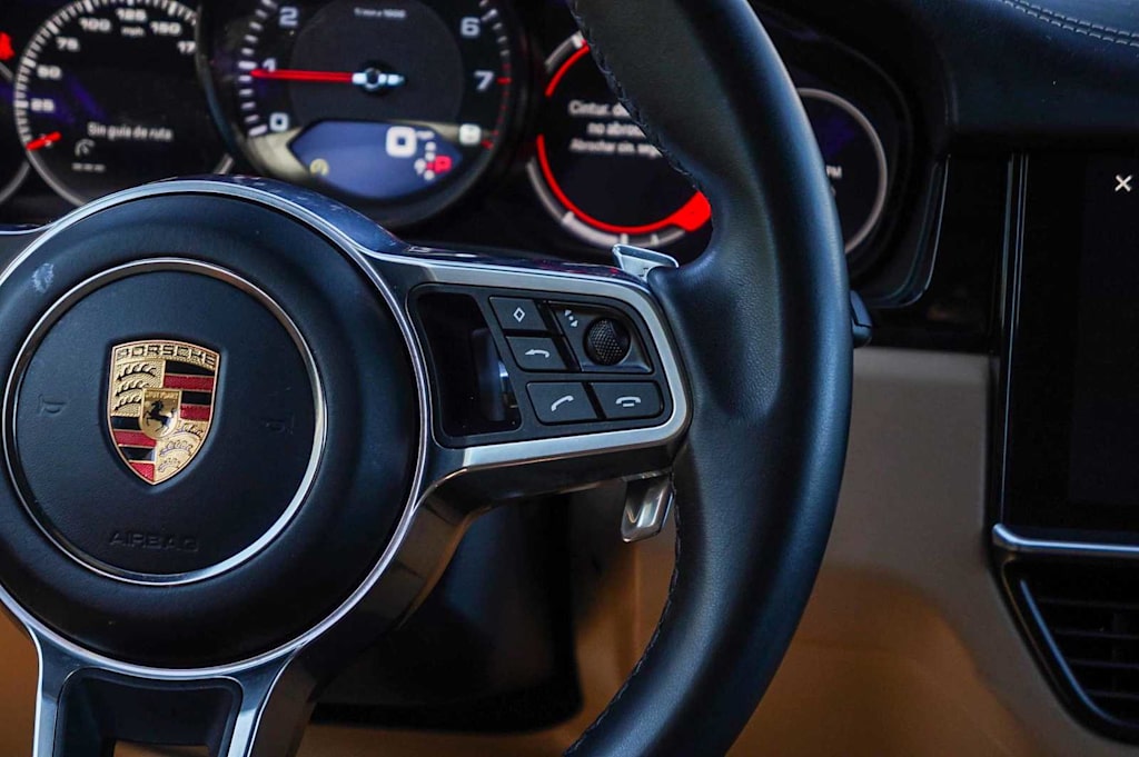 Thumbnail: 2023 Porsche Cayenne - 24