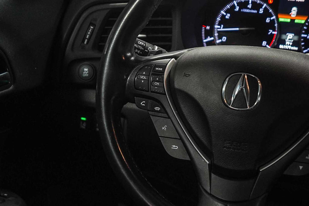Thumbnail: 2020 Acura ILX - 20