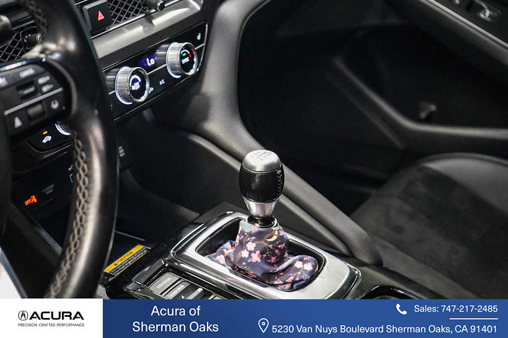 Thumbnail: 2023 Acura Integra - 15