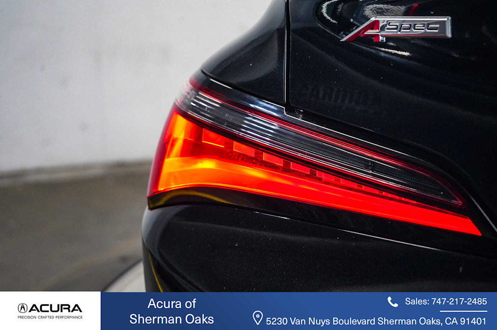 Thumbnail: 2023 Acura Integra - 22