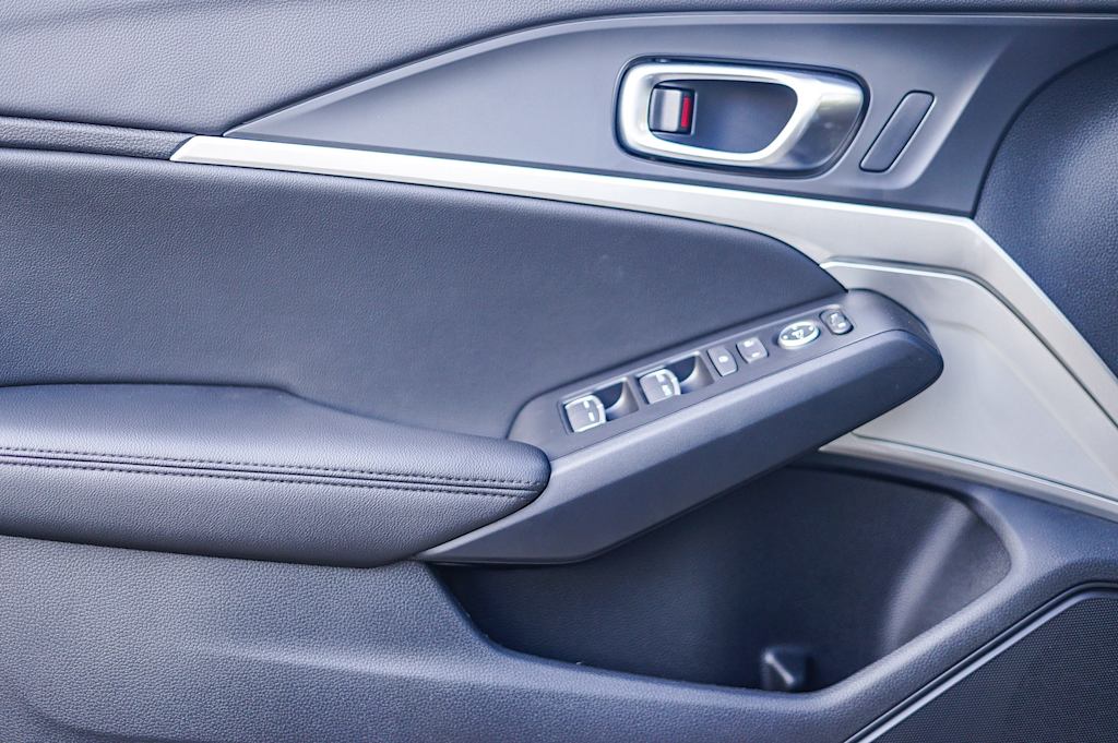 Thumbnail: 2026 Acura Integra - 26