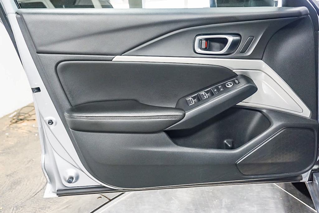 Thumbnail: 2023 Acura Integra - 26