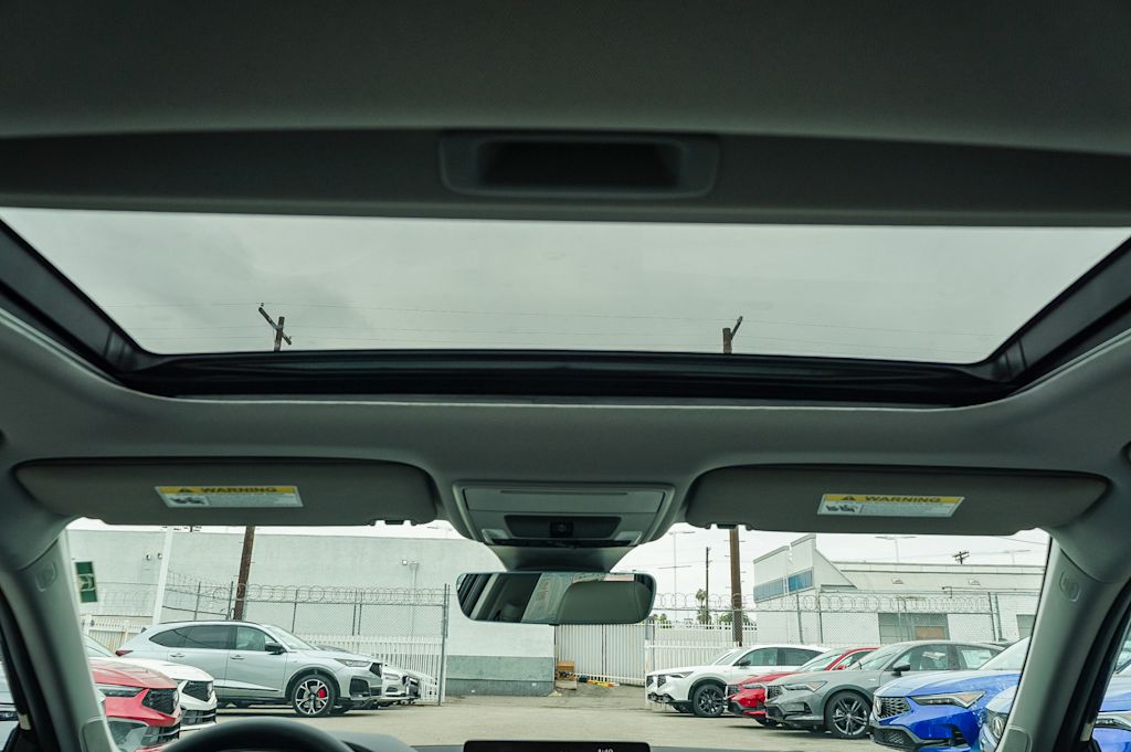 Thumbnail: 2025 Acura Integra - 21