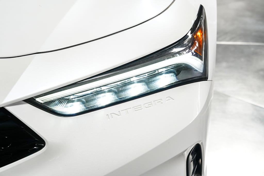 Thumbnail: 2023 Acura Integra - 19