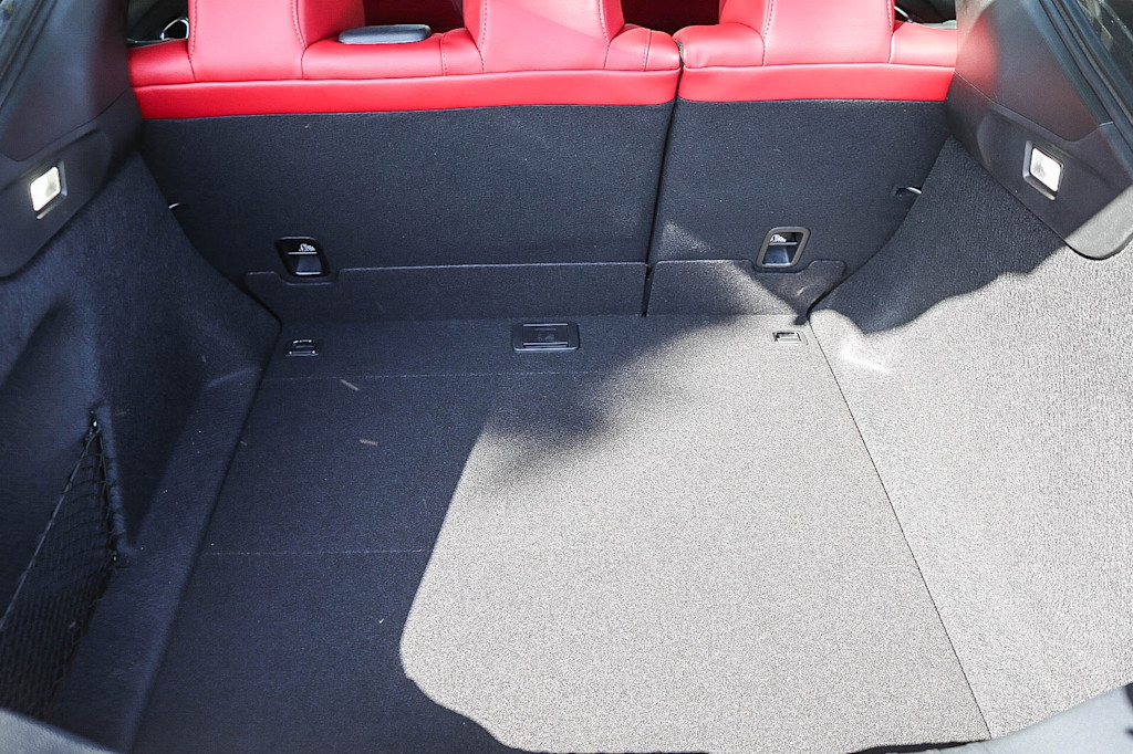 Thumbnail: 2025 Acura Integra - 14