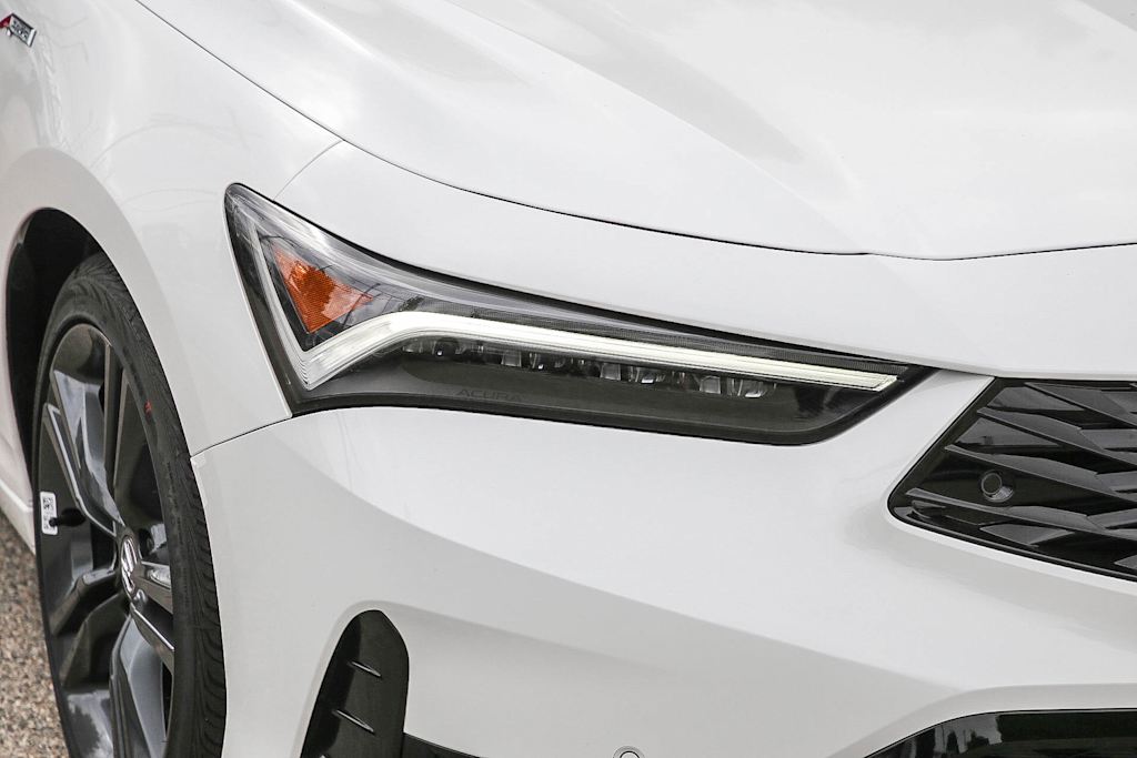 Thumbnail: 2025 Acura Integra - 18