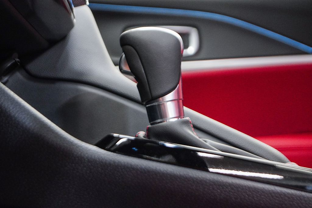 Thumbnail: 2025 Acura Integra - 6