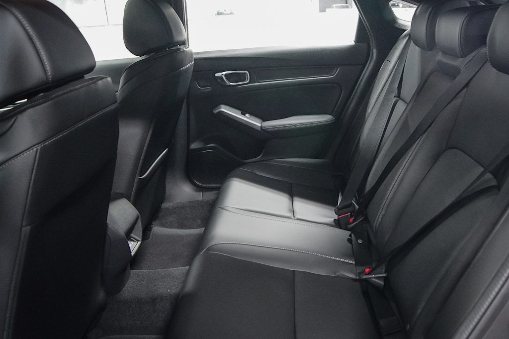 Thumbnail: 2025 Acura Integra - 11