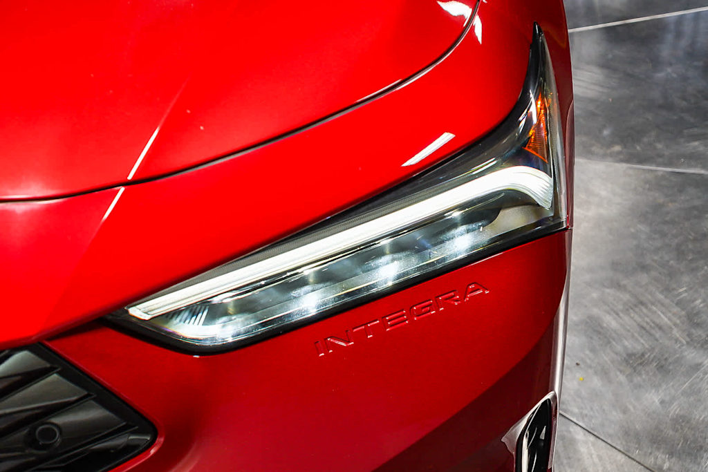 Thumbnail: 2025 Acura Integra - 19