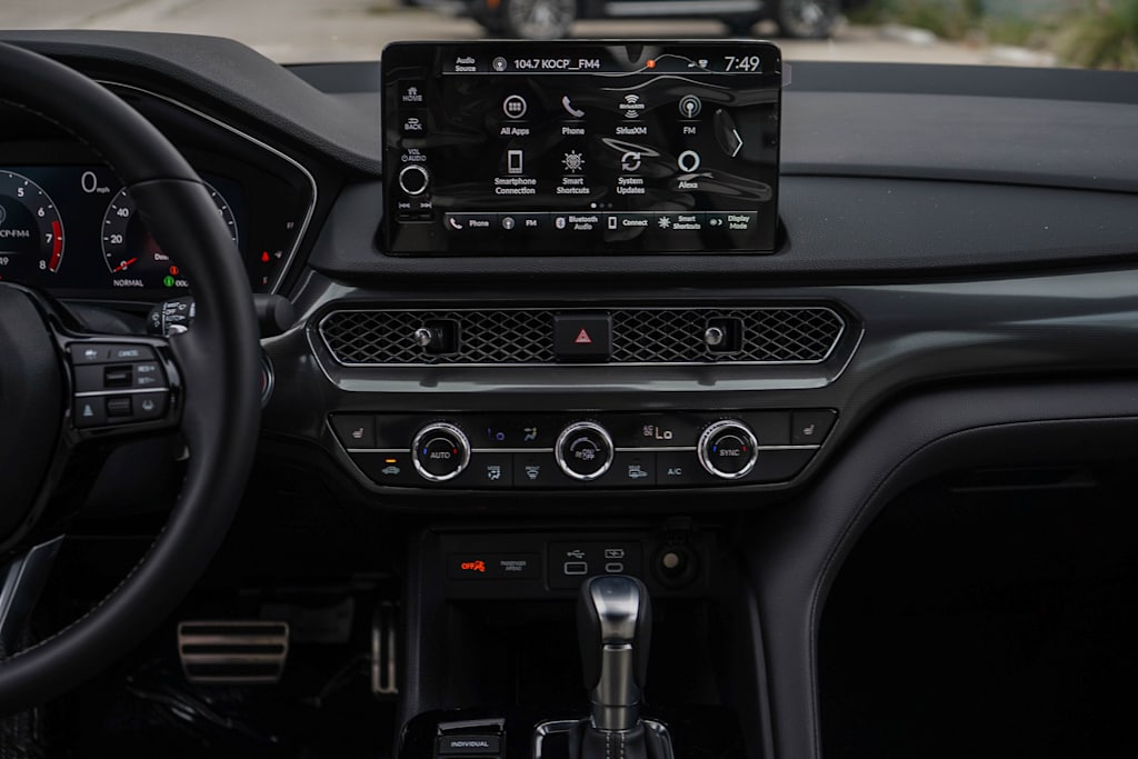 Thumbnail: 2025 Acura Integra - 12