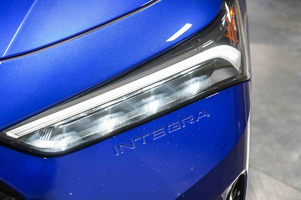 Thumbnail: 2025 Acura Integra - 21