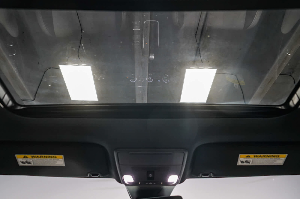 Thumbnail: 2025 Acura Integra - 23