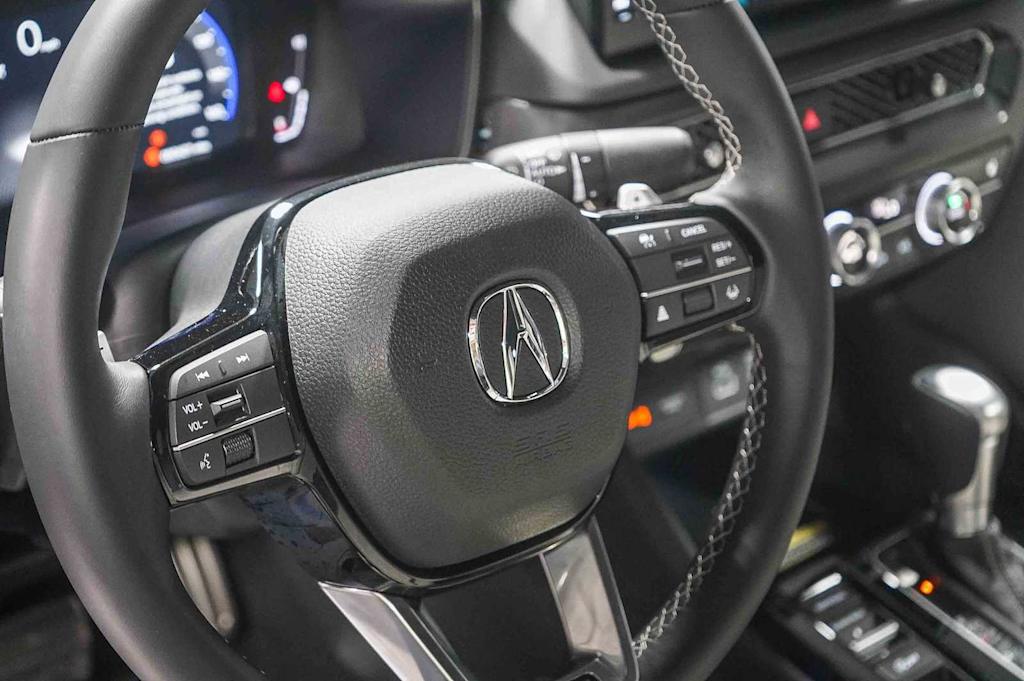 Thumbnail: 2025 Acura Integra - 14