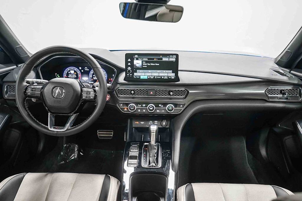Thumbnail: 2025 Acura Integra - 2