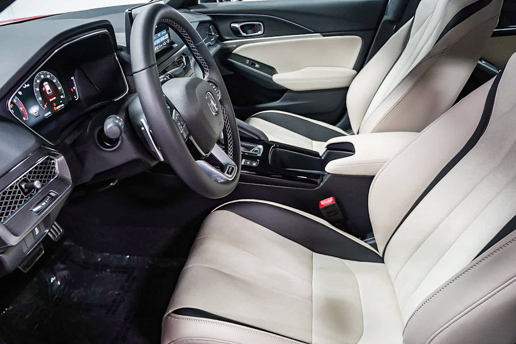 Thumbnail: 2025 Acura Integra - 11