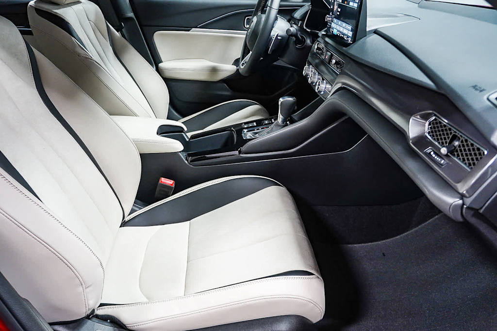 Thumbnail: 2025 Acura Integra - 10