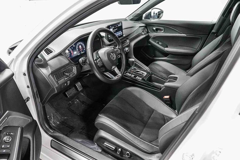 Thumbnail: 2025 Acura Integra - 10