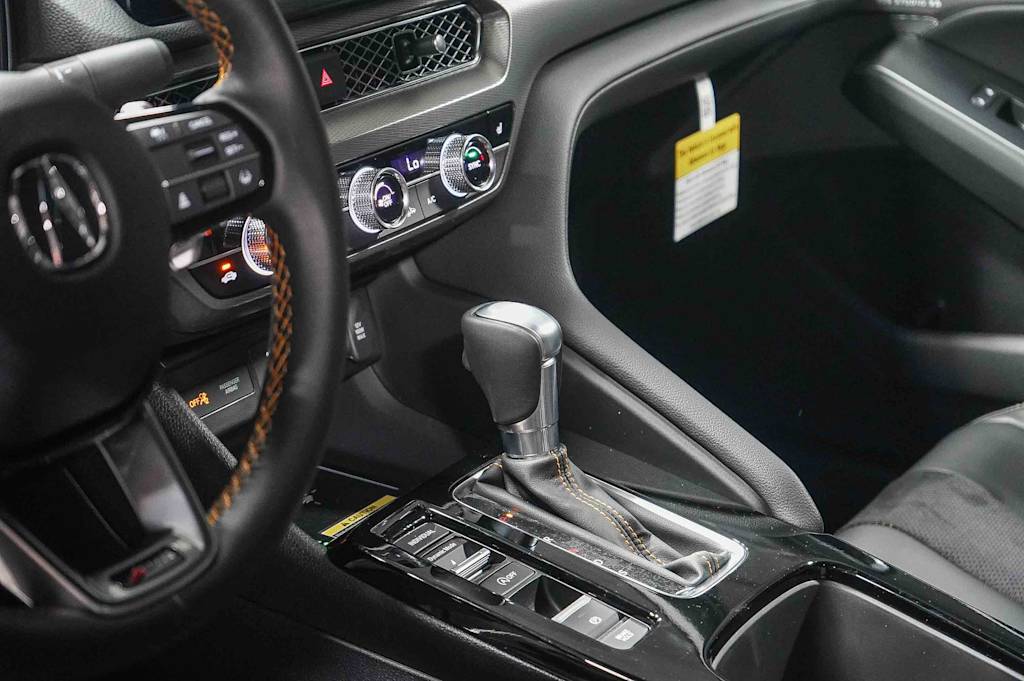 Thumbnail: 2026 Acura Integra - 15