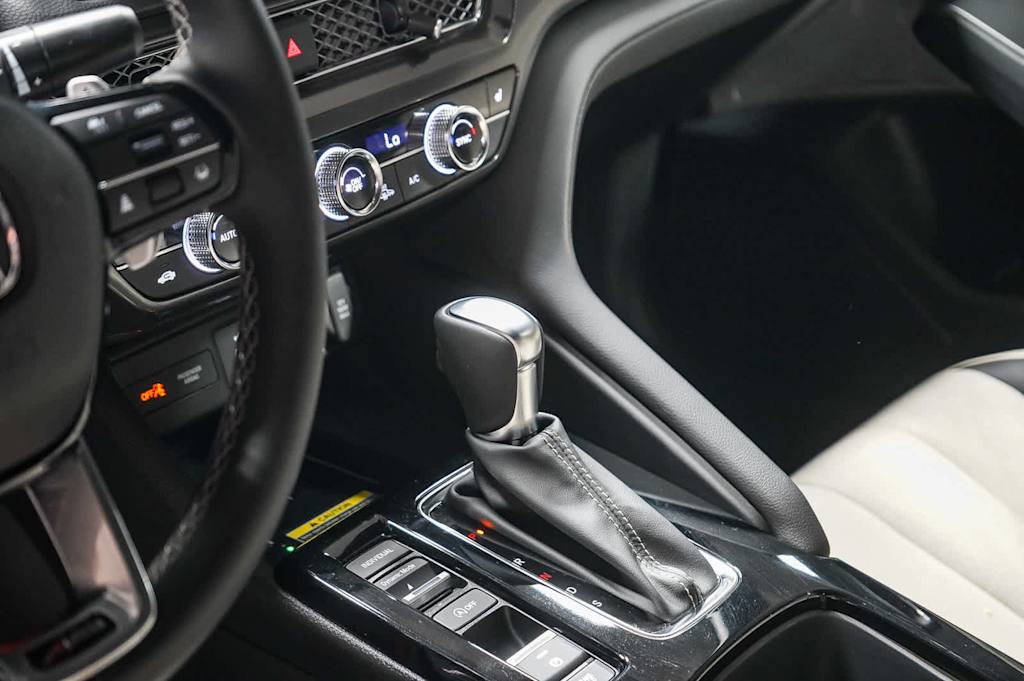 Thumbnail: 2025 Acura Integra - 16