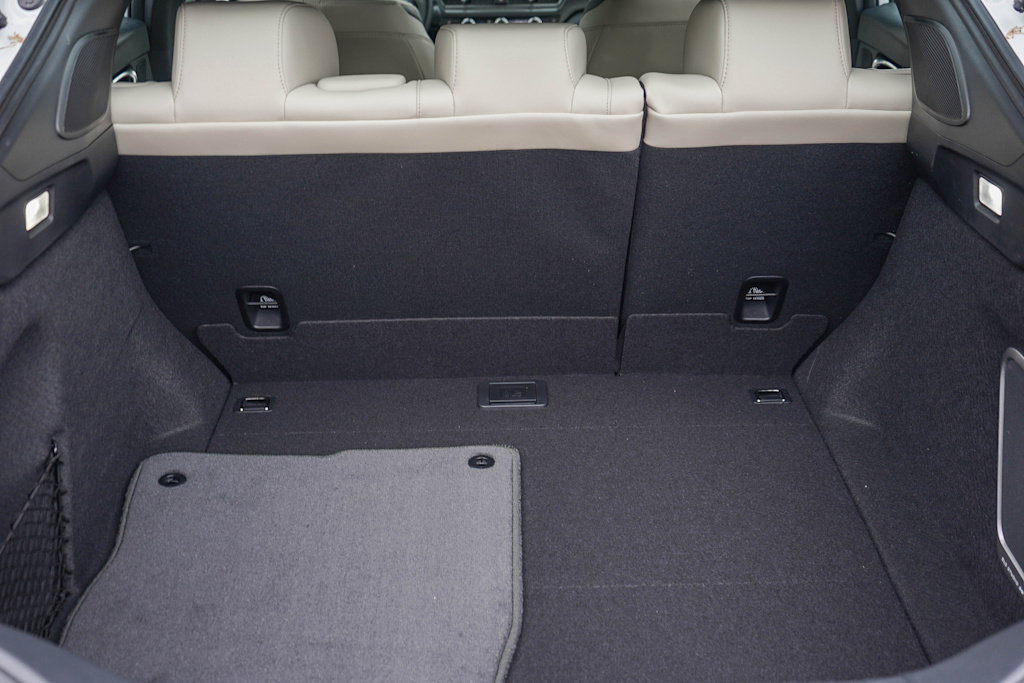 Thumbnail: 2025 Acura Integra - 15