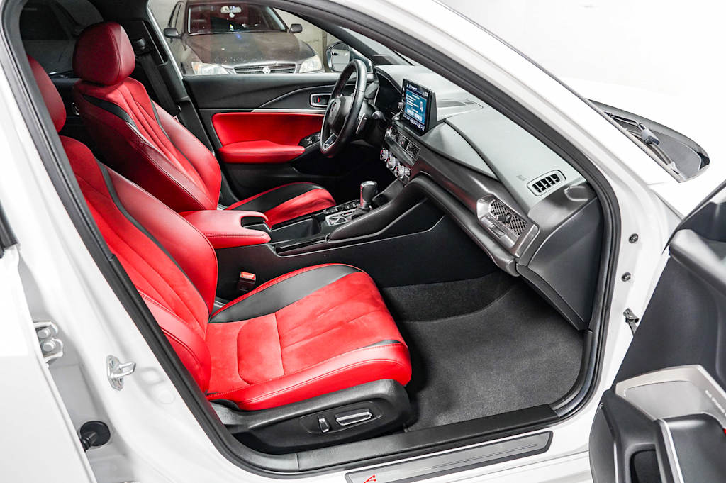 Thumbnail: 2024 Acura Integra - 8