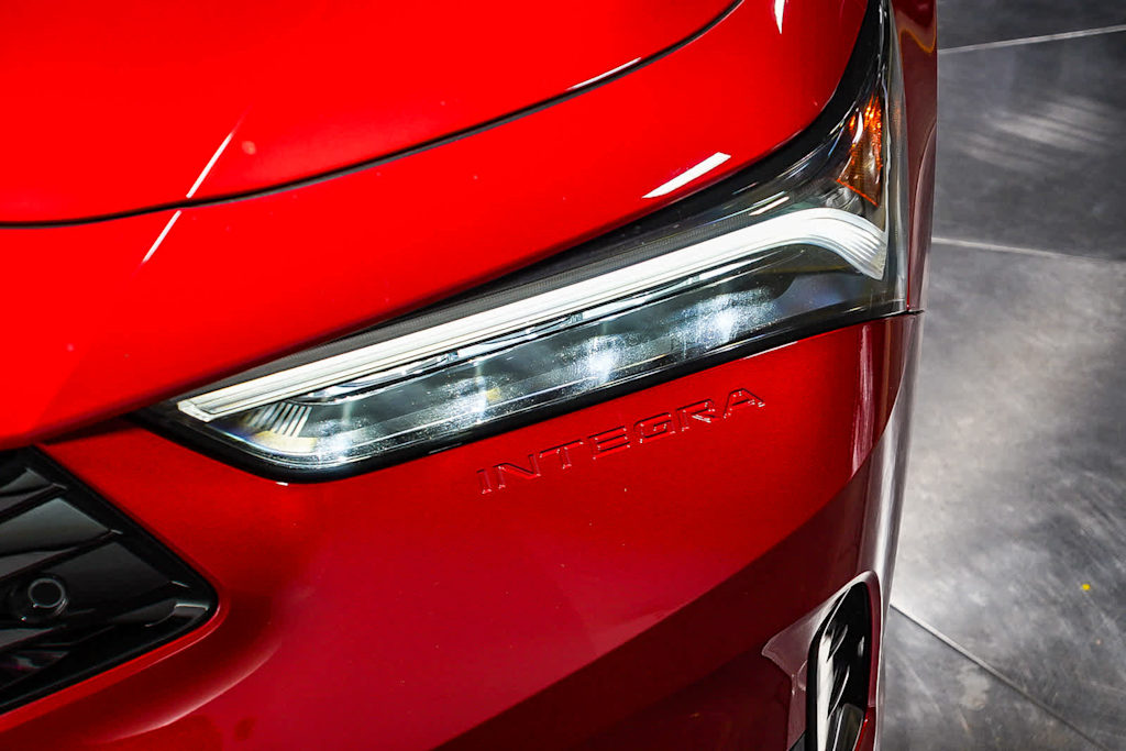 Thumbnail: 2025 Acura Integra - 19