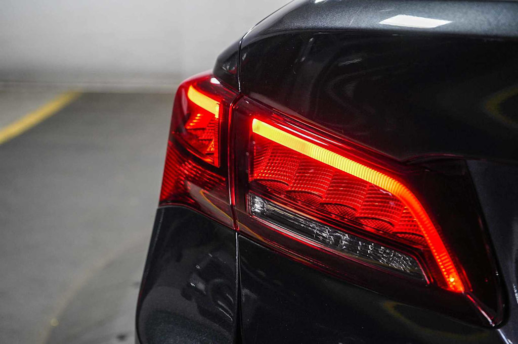 Thumbnail: 2015 Acura TLX - 22