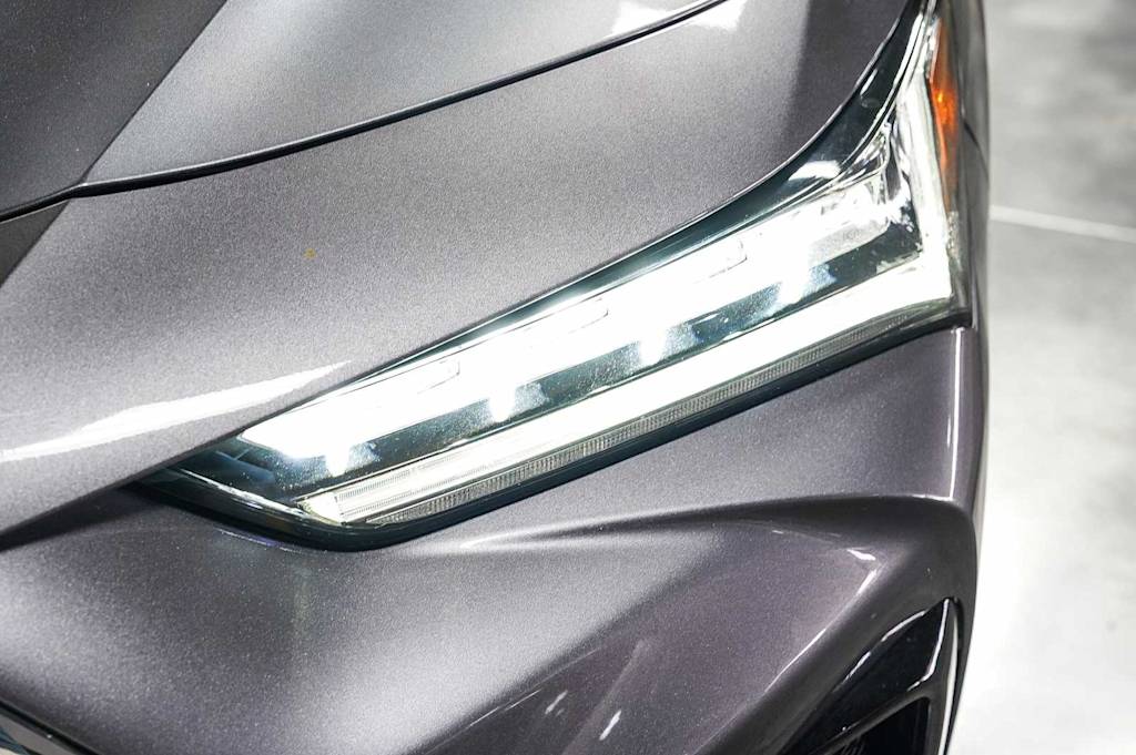 Thumbnail: 2023 Acura TLX - 21
