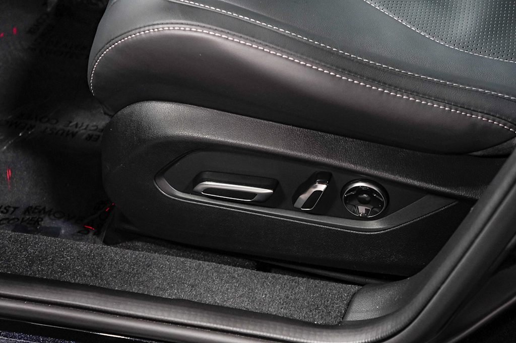 Thumbnail: 2025 Acura TLX - 26