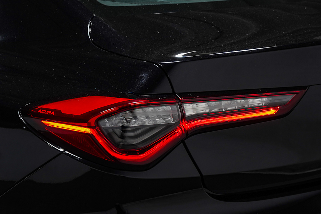 Thumbnail: 2025 Acura TLX - 21