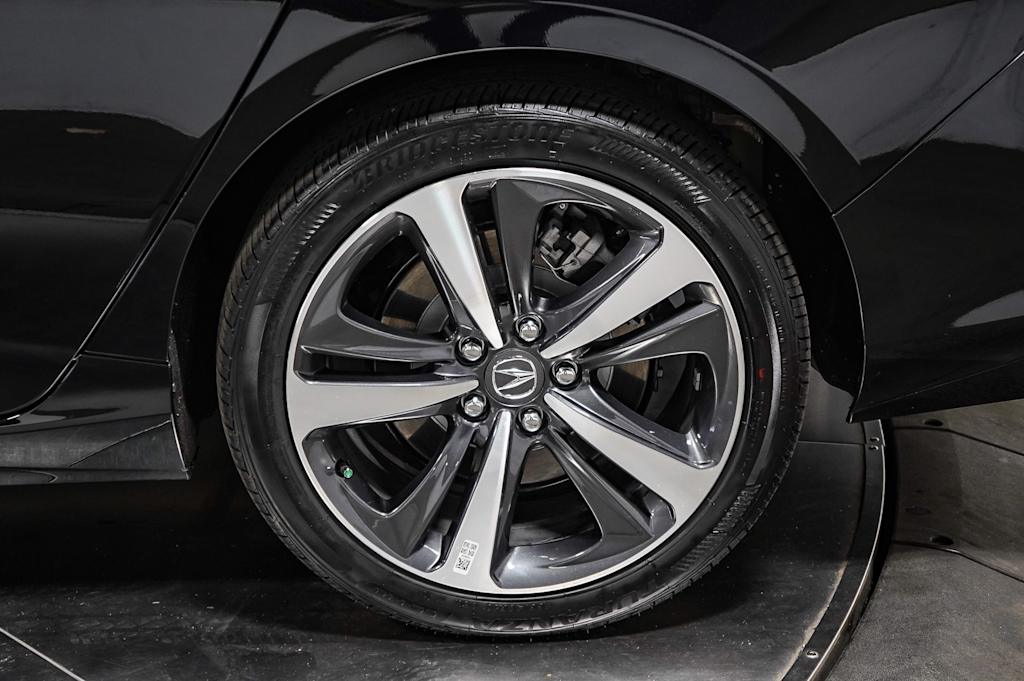 Thumbnail: 2025 Acura TLX - 6