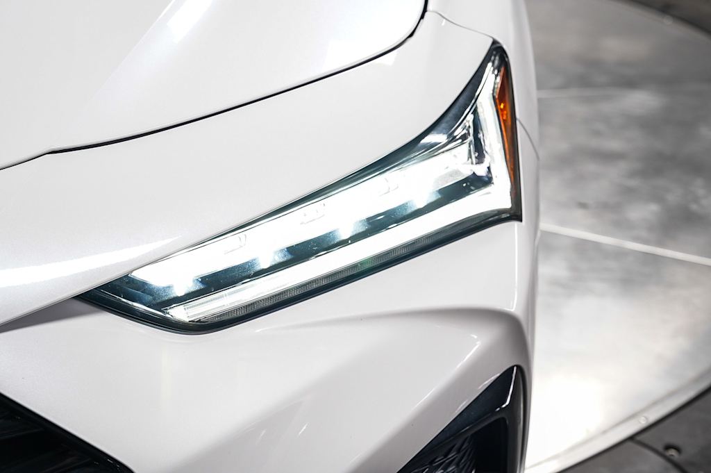 Thumbnail: 2025 Acura TLX - 20
