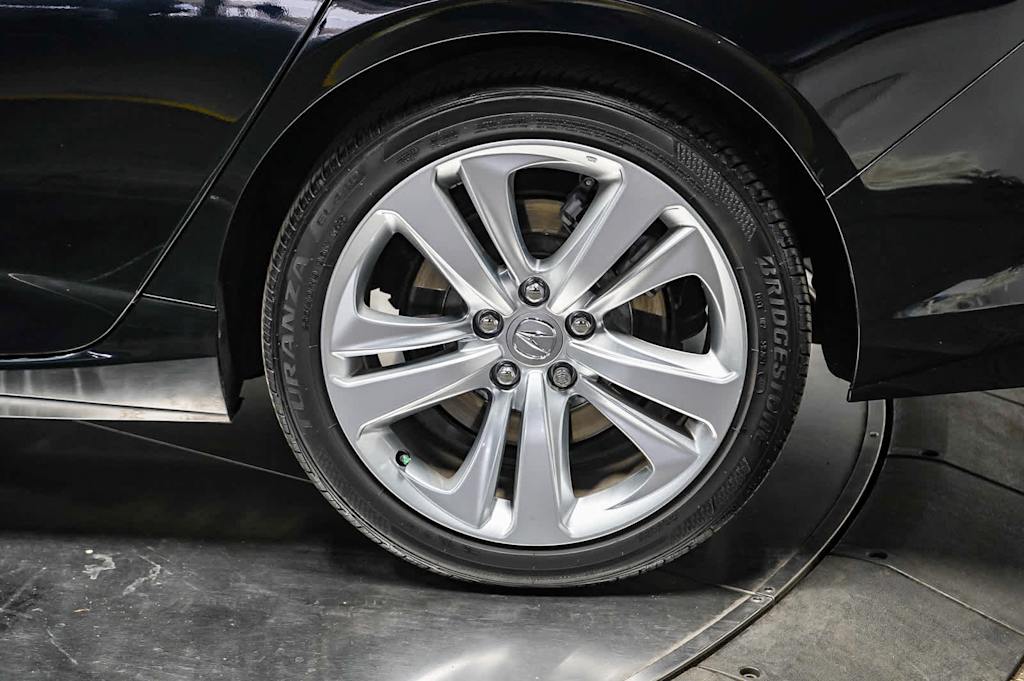 Thumbnail: 2023 Acura TLX - 24