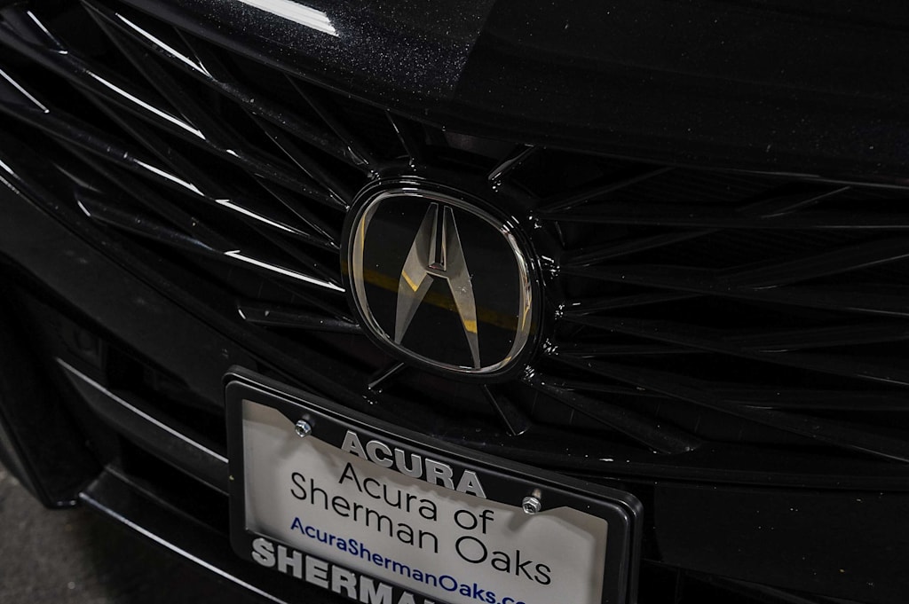 Thumbnail: 2025 Acura TLX - 21