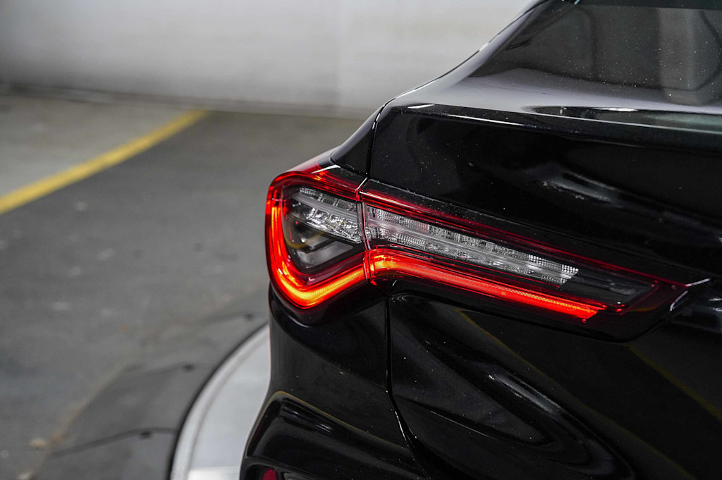 Thumbnail: 2025 Acura TLX - 23