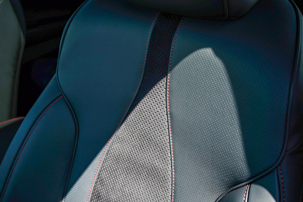 Thumbnail: 2025 Acura TLX - 28