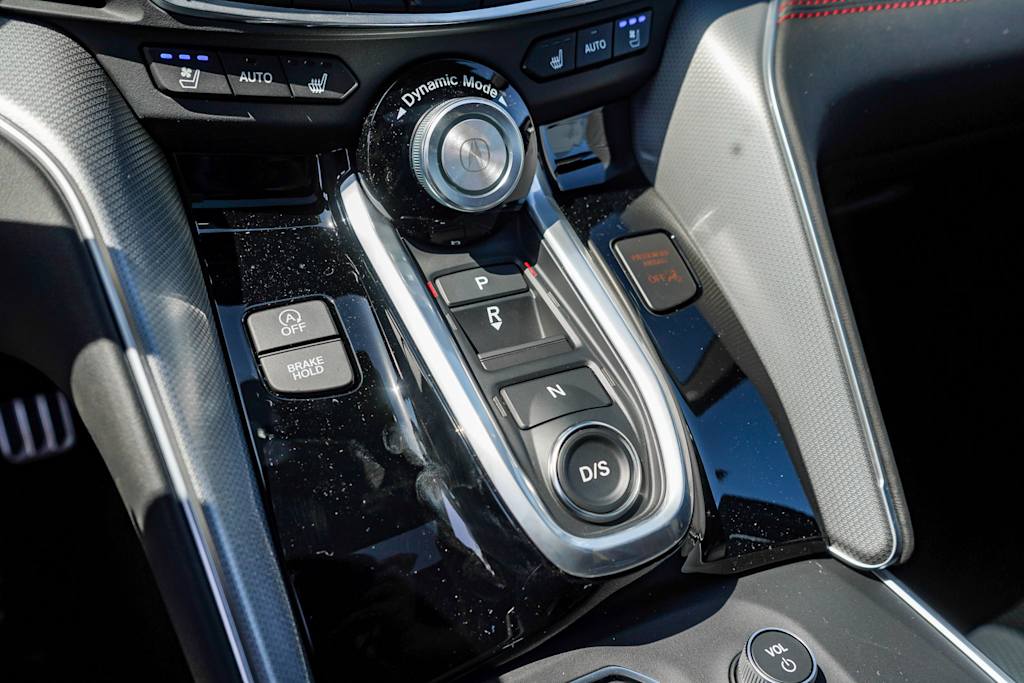 Thumbnail: 2025 Acura TLX - 15