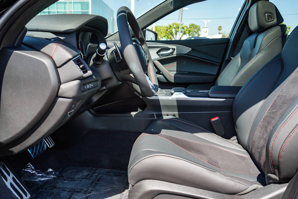 Thumbnail: 2025 Acura TLX - 11