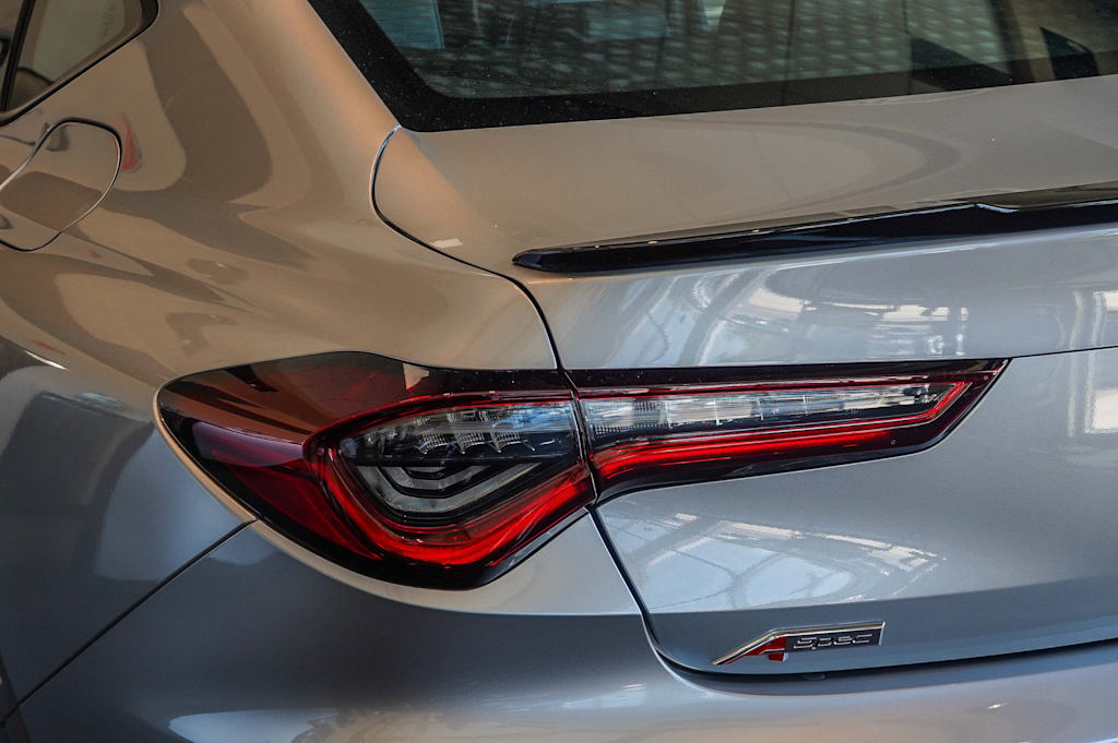 Thumbnail: 2025 Acura TLX - 18