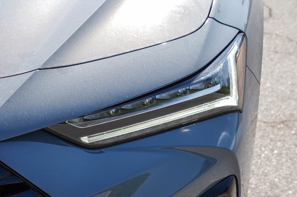 Thumbnail: 2025 Acura TLX - 6