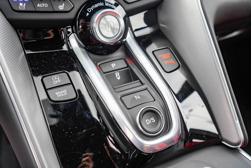 Thumbnail: 2025 Acura TLX - 14