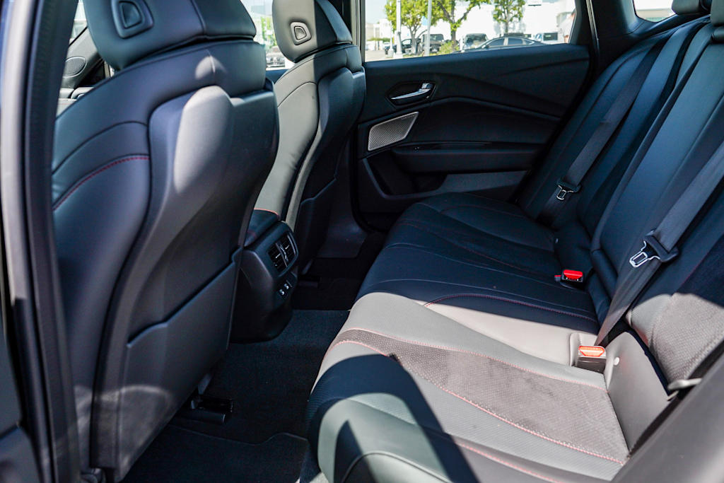 Thumbnail: 2025 Acura TLX - 11