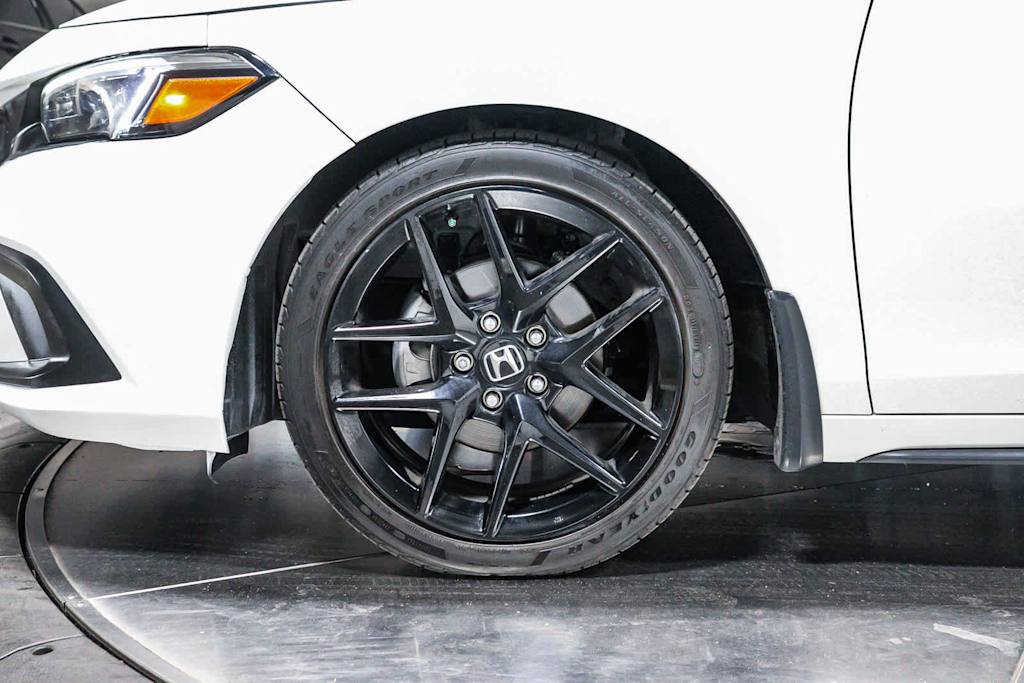 Thumbnail: 2024 Honda Civic - 5