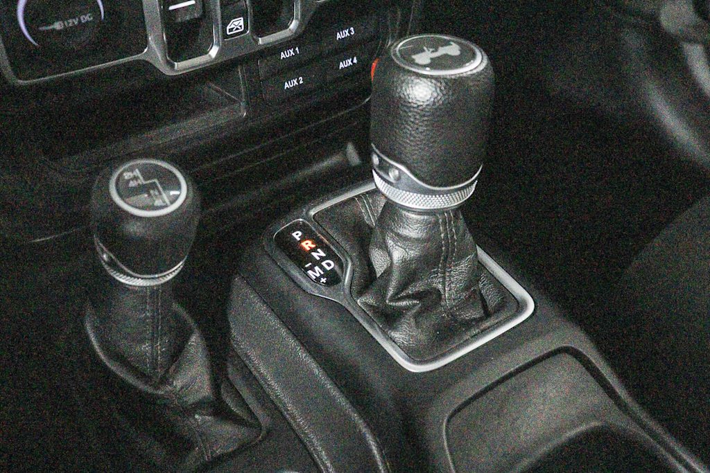 Thumbnail: 2021 Jeep Wrangler - 12