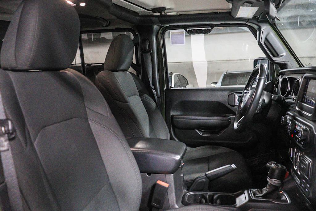 Thumbnail: 2021 Jeep Wrangler - 9