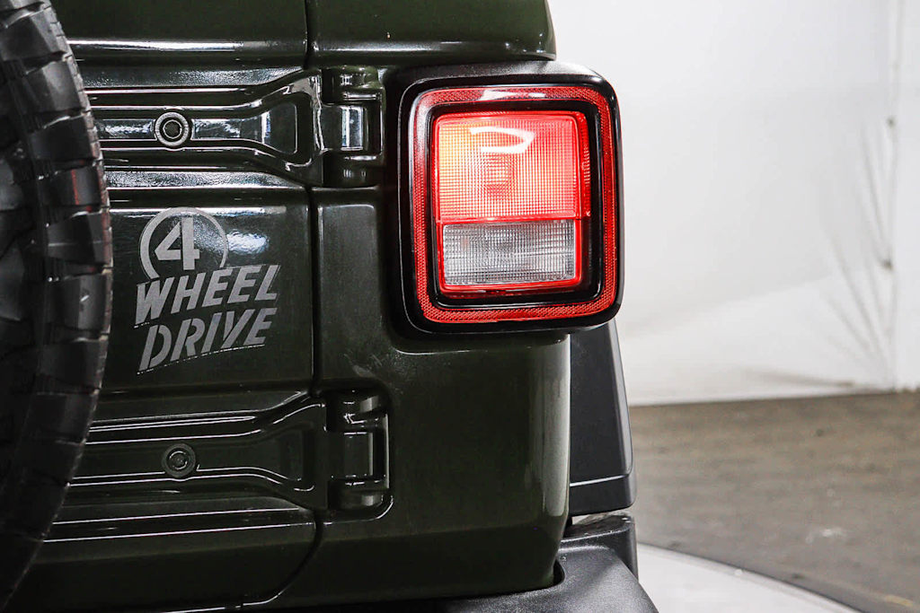 Thumbnail: 2021 Jeep Wrangler - 19