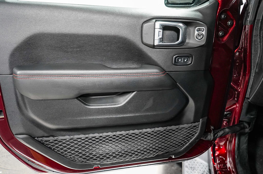 Thumbnail: 2021 Jeep Wrangler - 24