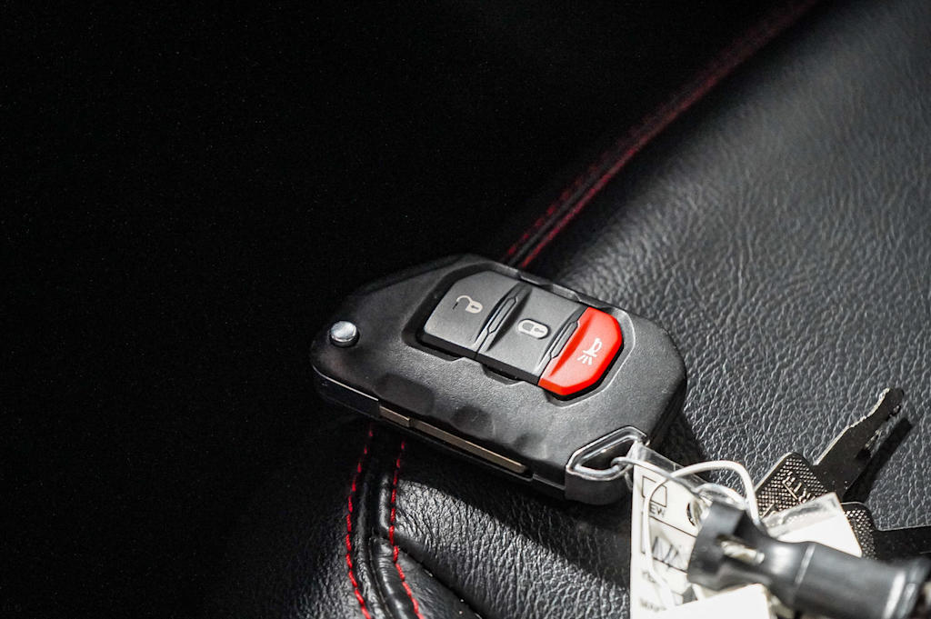 Thumbnail: 2021 Jeep Wrangler - 15