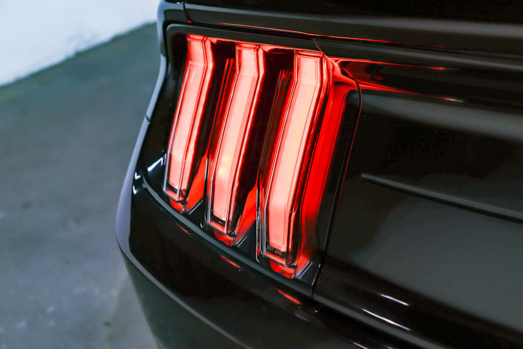 Thumbnail: 2022 Ford Mustang - 4