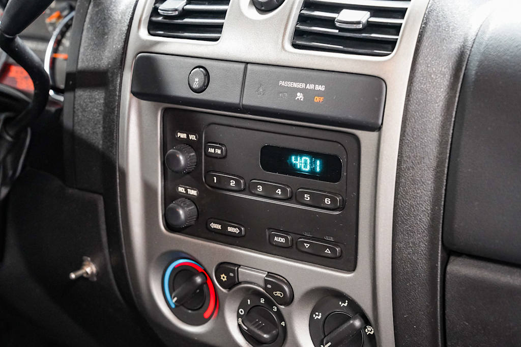 Thumbnail: 2012 Chevrolet Colorado - 15